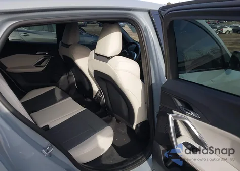 2025 BMW X2 xDrive28I z USA, uszkodzony, nr VIN WBX63GM00S5231168